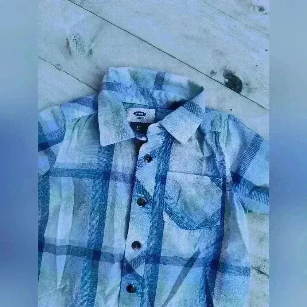 Old Navy Toddler Boys Plaid Button Up Flannel Shirt Short Sleeve Size 3T Blue